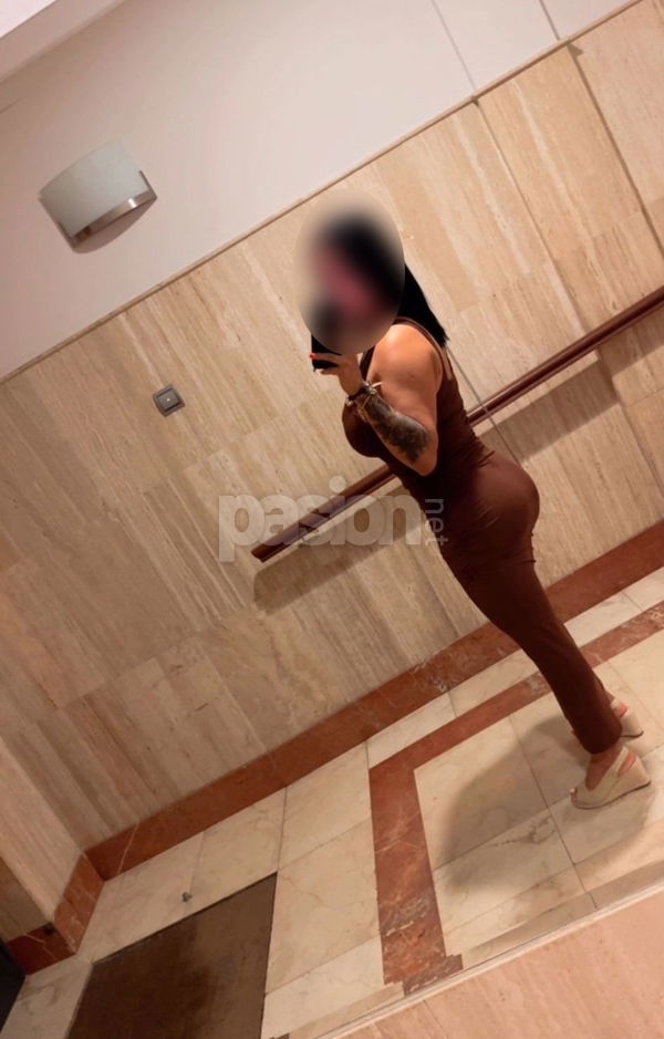 ¡Hola! Soy Lara, una chica con un encanto especial que seguramente te va a gustar. Si te animas a charlar, pasarás un buen rato conmigo. Mi móvil es 614157141. No dudes en llamarme o enviarme un mensaje. Estoy deseando que me contactes para que podamos conocernos mejor. ¡Hasta pronto! Lara, mujeres, putas Vizcaya no, escorts Vizcaya no