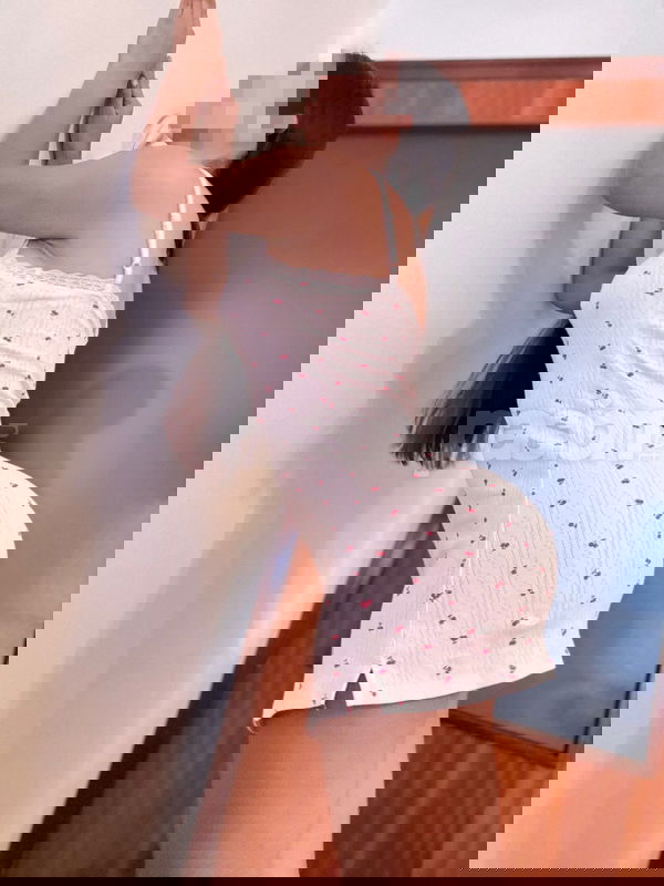 Soy la persona ideal para vivir experiencias distintas. Me apasiona la diversión y disfruto al máximo de cada momento. Estoy abierta a todo tipo de planes que prometan buenas dosis de risas y entretenimiento. Si quieres ponerte en contacto, aquí tienes mi número: 686144958. Mándame un whatsapp o llámame y planificamos juntos algo divertido. ¡Espero saber de ti pronto! Cuerpo de modelo, mujeres, putas Pontevedra no, escorts Pontevedra no