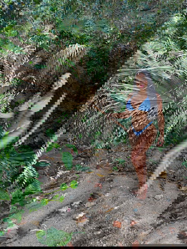 Hola, soy Kelly y vengo de Brasil. Soy una persona divertida y siempre sonriente. Me gusta salir, bailar y disfrutar de la buena compañía. Estoy muy contenta de estar aquí y sigo mejorando mi español, por lo que me encantaría conocerte para charlar un rato y practicar el idioma. Si te interesa pasar un buen rato, no dudes en contactarme. Mi número de móvil es 662342442. ¡Espero hablar pronto contigo! Kelly Maya, mujeres, putas Guipuzcoa no, escorts Guipuzcoa no