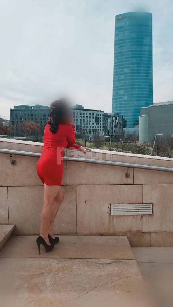 Hola, soy Maitane, de Bilbao. Me encantaría que pasáramos un buen rato charlando y compartiendo intereses, de forma que el tiempo se nos pase volando. Si te parece bien, ¿por qué no nos conocemos y buscamos ese plan perfecto juntos? ¿Te animas? MI móvil: 613622772 Maitane, mujeres, putas Vizcaya no, escorts Vizcaya no