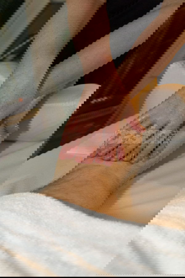 "Ritual Masajes Casy"El masaje ritual Casy ayuda a soltar tensiones, incrementa la energía y fomenta un equilibrio mental, corporal y espiritual. Con mi experiencia, aplico técnicas especializadas y personalizadas que se ajustan a lo que cada persona necesita.Mi móvil: 613917209Es una experiencia única que activa los cinco sentidos. La mente que a veces no para, el cuerpo que se siente agobiado, las emociones que están revueltas, y un masaje que lo restablece todo. Natalia, mujeres, putas Cantabria no, escorts Cantabria no