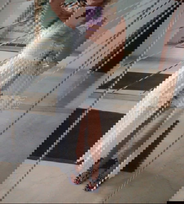 Soy una mujer con clase y carisma, recién llegada a la ciudad y lista para disfrutar al máximo. Tengo muchas ganas de hacer nuevas conexiones y pasar un buen rato con chicos de aquí. Estoy convencida de que no te vas a arrepentir de conocerme, ¡te prometo que te sacaré una sonrisa! Si quieres hablar, aquí tienes mi móvil: 604118956. No dudes en escribirme o llamarme. Me considero auténtica y positiva, busco rodearme de gente que comparta esa energía. ¡Espero que nos hablemos pronto! Lara, mujeres, putas Cantabria no, escorts Cantabria no