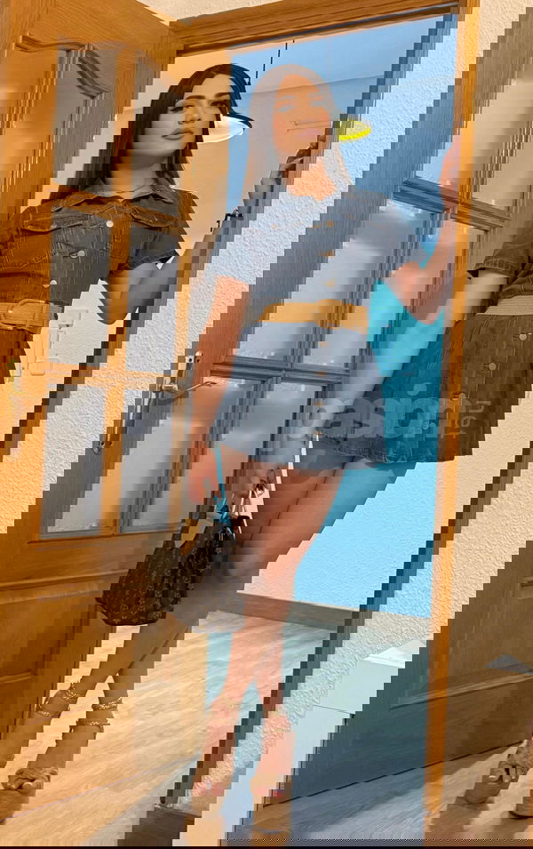 ¡Hola! Soy Victoria, una chica trans de Colombia que se caracteriza por ser simpática y muy accesible. Tengo un gran sentido del humor que a todos les encanta. Mi número es 613436351. Me apasiona explorar nuevos lugares y disfrutar de rutas de fin de semana, siempre buscando lo diferente. También me gusta cuidar mi salud, así que trato de hacer ejercicio regularmente. ¡Estoy aquí para compartir buenos momentos y muchas risas! Victoria, trans, putas Vizcaya no, escorts Vizcaya no