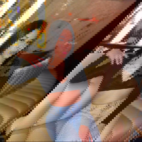 ¡Hola! Soy Isa, una encantadora joven colombiana que acaba de llegar a la ciudad. Soy extrovertida, divertida y cariñosa. Te propongo pasar momentos divertidos y agradables juntos. ¿Te apetece tomar algo conmigo? Mi número es 613370794. Estoy aquí para ofrecerte una experiencia única, siempre con una actitud educada y alegre. Solo tienes que contactarme y podremos conocernos mejor. ¡Espero tu mensaje! Isa, mujeres, putas Pontevedra no, escorts Pontevedra no