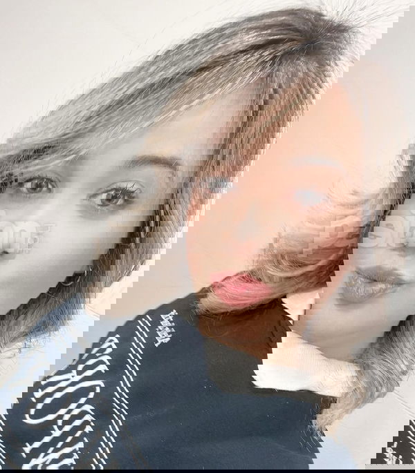 Hola, soy Mia, una chica simpática y amable que acaba de llegar a la ciudad. Me encanta divertirme y tengo un buen nivel de educación. Disfruto viajar y aprender sobre nuevas culturas, además de conocer a personas que me aporten cosas positivas. Me gustaría saber si te interesa conocernos. Si quieres hablar, aquí tienes mi número: 641125855. ¡Espero tu mensaje! Mia, mujeres, putas Toledo no, escorts Toledo no