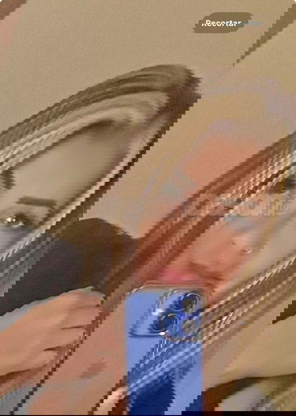 Hola, soy Daniela, una chica llena de energía y con muchas ganas de disfrutar de la vida. Me considero una persona segura de mí misma y siempre con una sonrisa. Estoy de vacaciones unos días y busco conocer gente interesante para vivir experiencias inolvidables.Mi móvil: 604870047¿Te animas a descubrir qué puede pasar entre risas y complicidad? Llámame, puede que descubramos más cosas en común de las que imaginas. Daniela, mujeres, putas Murcia no, escorts Murcia no