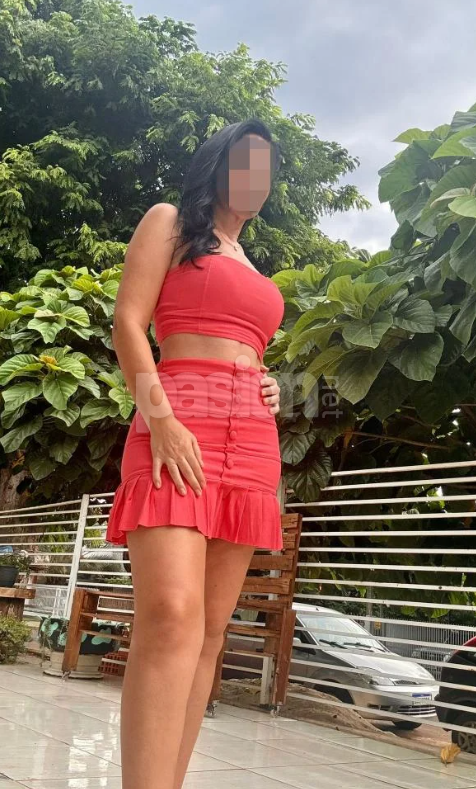 Hola, ¿cómo estás? Soy Priscilla, tengo 42 años y me considero una persona encantadora y amable. Me gusta disfrutar de la vida y busco formas de salir de la monotonía diaria. Siempre tengo una sonrisa y soy tan dulce como la miel. Si quieres, no dudes en escribirme por WhatsApp o llamarme. Priscilla, mujeres, putas Sevilla no, escorts Sevilla no