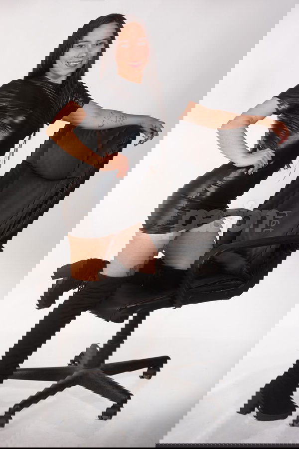 Hola chicos, soy Samantha, una masajista que sabe cómo proporcionar momentos de relax de una manera muy especial. Siempre estoy dispuesta a ofrecerte una experiencia única. ¡Estoy aquí para hacerte sentir genial! SAMANTHA APASIONADA Y ENÉRGICA, mujeres, putas Barcelona no, escorts Barcelona no