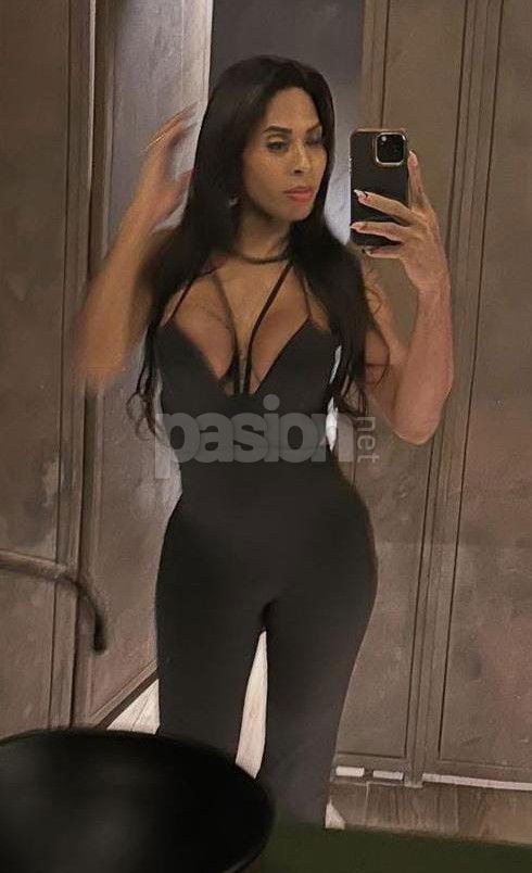 Hola, soy Victoria, una trans muy femenina que estará en esta maravillosa ciudad por unos días. Me considero una persona divertida y con mucho buen rollo. Me encantaría conocer a hombres interesantes y con buen sentido del humor para hacer actividades entretenidas. Victoria, trans, putas Madrid no, escorts Madrid no