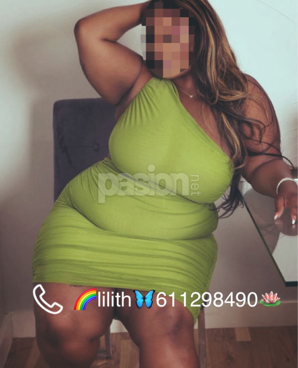 ¡Hola! Soy Lilith, una mujer con curvas y un encanto singular, siempre con una sonrisa y ganas de vivir aventuras. Busco a alguien que comparta mi deseo de experimentar cosas nuevas y disfrutar de momentos únicos. Si te encanta la diversión y la cercanía, ¡podríamos hacer grandes planes juntos! Estoy lista para lo que venga y seguro que contigo será aún mejor. No dudes en llamarme y empecemos a crear buenos recuerdos.  ¡PRIMERA VEZ EN ESTA BONITA CIUDAD!, mujeres, putas Valencia no, escorts Valencia no