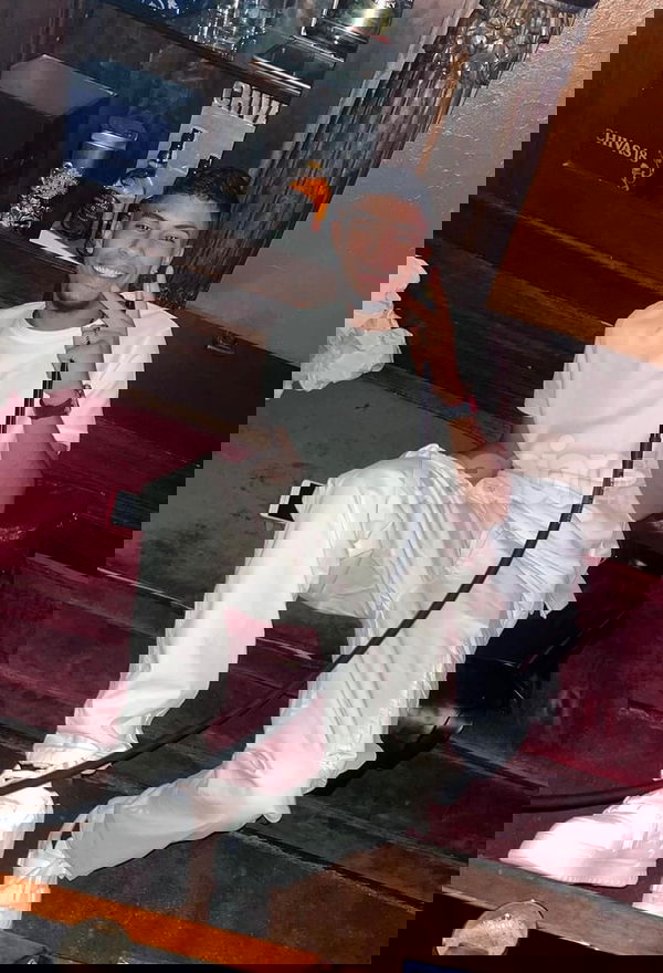 ¡Hola! Soy Deyvi García, un chaval latino que acaba de llegar a tu ciudad. Estoy aquí para ofrecerte un montón de diversión y actividades a cualquier hora. Me considero alguien apasionado y lleno de energía, listo para compartir buenos momentos. No dudes en llamarme o escribirme si te apetece charlar o conocerme mejor. ¡Estoy a tu disposición! Moreno enérgico y con mucho estilo, hombres, putas Valencia no, escorts Valencia no