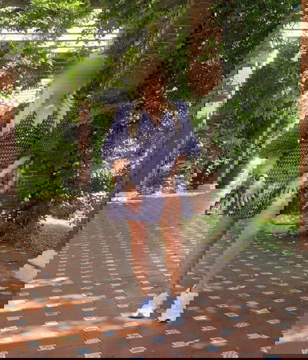 Soy una chica encantadora, de paso por Bilbao, y busco a hombres interesantes con los que compartir momentos agradables. ¡Espero conocer a personas simpáticas y divertidas que también busquen lo mismo! PAULINA UN encanto de mujer, mujeres, putas Vizcaya no, escorts Vizcaya no