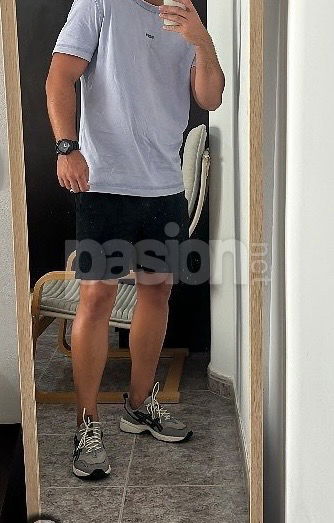 Chico atractivo, discreto y con buenas cualidades. Estoy en la zona de Abades, El Porís, El Médano... Puedo desplazarme a donde tú digas o quedamos en el coche. Si te interesa, envíame un mensaje por whatsapp y te cuento más en privado. Chico en el sur de Tenerife esta semana, hombres, putas Canarias no, escorts Canarias no