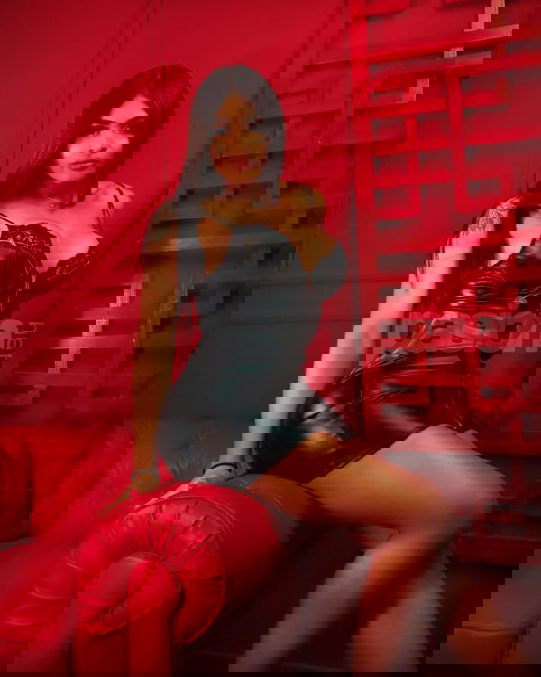 ¡Hola! Soy Katalina, una colombiana llena de vida y energía. Siempre ando en busca de nuevas experiencias y me encanta descubrir diferentes culturas. Viajar es una de mis pasiones más grandes. También disfruto de esos momentos especiales y de la conexión con personas únicas. Si te apetece charlar, no dudes en contactarme. Katalina colombiana, trans, putas Madrid no, escorts Madrid no