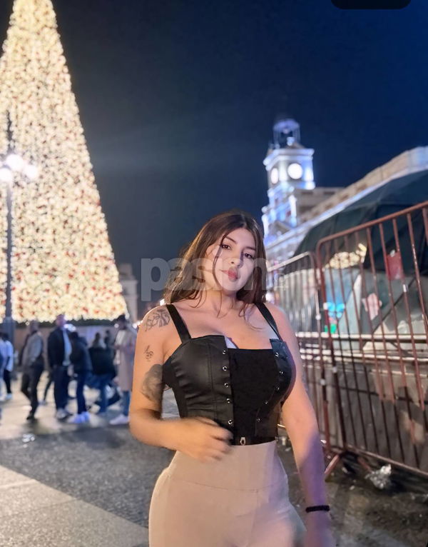 ¡Hola! Soy Dulce, la chica guapa de las fotos. Estoy en busca de gente para pasar buenos ratos, ya que no tengo compañía por aquí y las actividades se disfrutan mejor en pareja. Además, soy muy simpática y siempre estoy dispuesta a charlar. Si te animas a conocernos, no dudes en escribirme. Mi número es 642094086. ¡Espero tu mensaje! Dulce, mujeres, putas Valencia no, escorts Valencia no