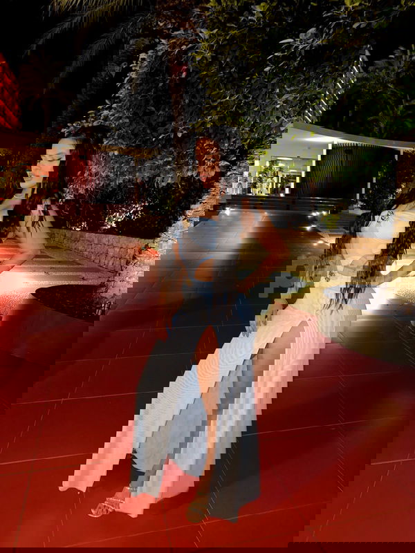 Hola, tengo 24 años y soy una chica con estilo, divertida y abierta de mente. Siempre estoy dispuesta a ofrecerte una experiencia memorable. Mi especialidad es hacerte sentir verdaderamente especial, déjame sorprenderte. ¡Hablemos y organicemos algo genial! Venezolana con mucha energía, mujeres, putas Málaga no, escorts Málaga no