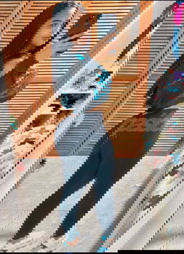 He llegado a esta increíble ciudad y tengo ganas de hacer nuevas conexiones y disfrutar. Tengo la piel morena, el pelo negro y mucha energía para compartir. Si te apetece, no dudes en escribirme para que podamos conocernos mejor. Fior, mujeres, putas Sevilla no, escorts Sevilla no