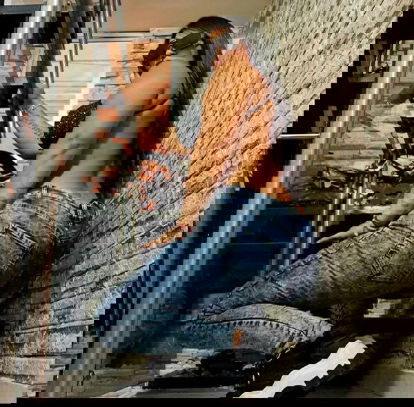 Hola, soy Kata, una morena llena de energía con mucha dulzura. Me considero una persona simpática, cuidadosa y estoy dispuesta a pasarla genial. No dudes en llamarme o enviarme un mensaje, estoy lista para que ambos pasemos un rato estupendo. KATA, mujeres, putas Zaragoza no, escorts Zaragoza no