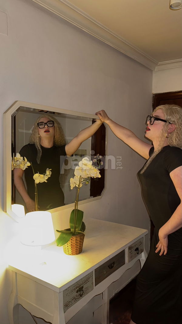 ¡Hola! Soy Darling y tengo 22 años. Me considero una persona elegante, encantadora y muy extrovertida. Para conocerme mejor, no dudes en escribirme a mi WhatsApp 📞. ¡Espero saber de ti pronto! Trans latina espectacular, trans, putas La Coruña no, escorts La Coruña no