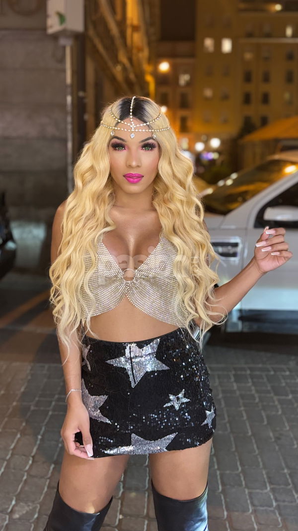 Soy una encantadora mujer trans latina lista para vivir momentos increíbles con hombres que sean aventureros de la vida como yo. Barbie en la ciudad por pocos días, trans, putas Madrid no, escorts Madrid no