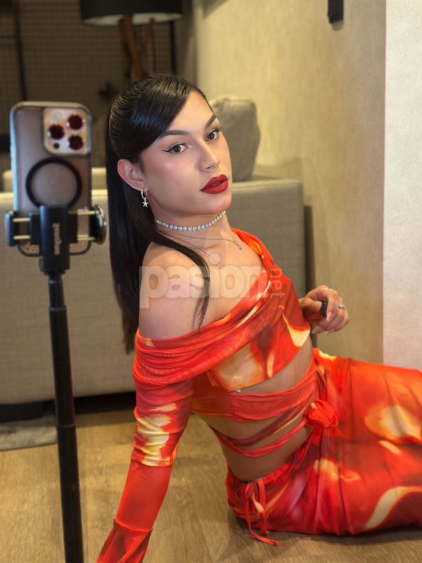 ¡Hola! Acabo de aterrizar en esta ciudad. Soy una persona joven y femenina, con un carácter carismático, amable y educada. Me encanta conectar con la gente y hacer que se sientan cómodos. Si tienes ganas de charlar o pasar un buen rato, no dudes en contactarme. Estoy aquí para disfrutar y pasar un rato agradable. ¡Te espero! Mi número es: 613135980. Mía Valentina, trans, putas Álava no, escorts Álava no