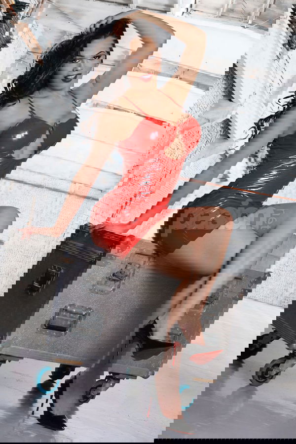 BRUNA CASTRO MUY ESPECIAL, trans, putas Madrid no, escorts Madrid no