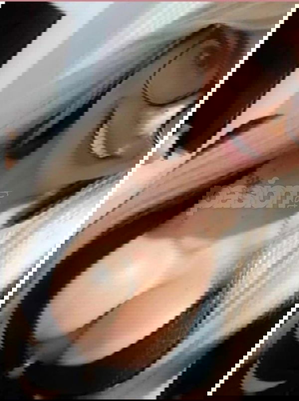 Hola, soy Valesca, una mujer trans rubia y llena de tatuajes, con mucha energía. Adoro vivir al máximo, hacer nuevas conexiones y compartir buenos momentos. Si te van las charlas auténticas, las risas y un poco de complicidad, definitivamente haremos buena onda. Me gusta salir, descubrir Madrid o simplemente disfrutar de un rato agradable. Si quieres conectar, no dudes en escribirme. ¡Aquí estoy para lo que surja! RUBIA IMPRESIONANTE!!!, trans, putas Madrid no, escorts Madrid no