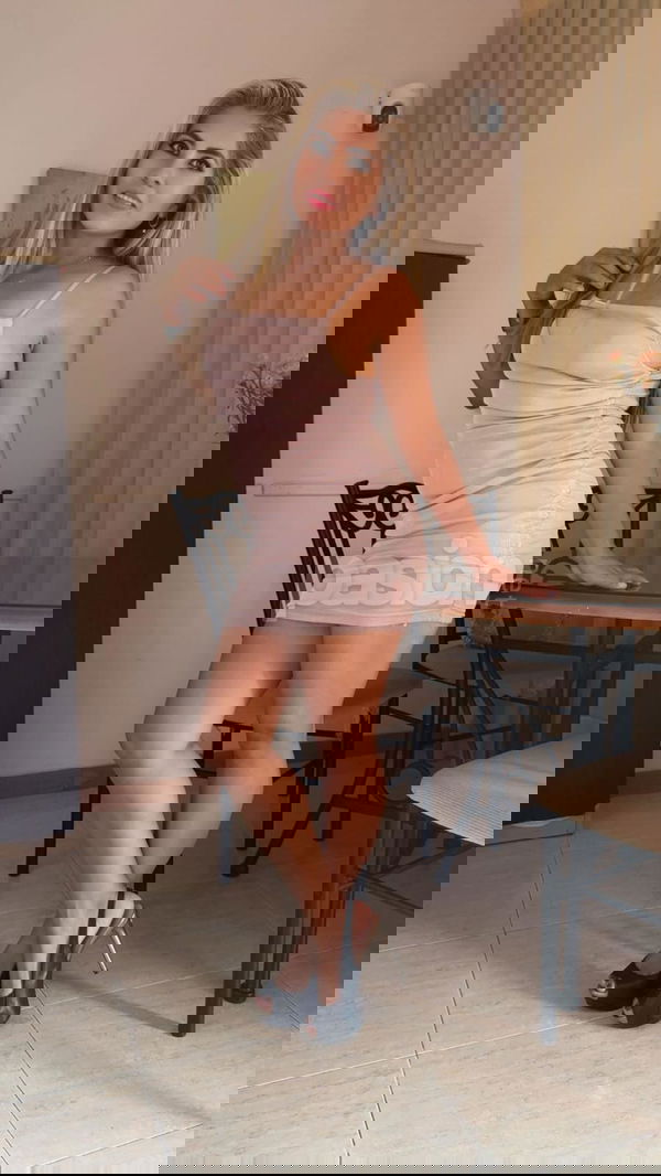 Soy una chica atractiva y tengo ganas de disfrutar de momentos especiales con hombres interesantes. Chica guapa y divertida, mujeres, putas Alicante no, escorts Alicante no