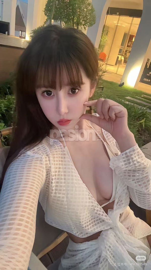 Hermosa chica coreana, mujeres, putas LLeida no, escorts LLeida no