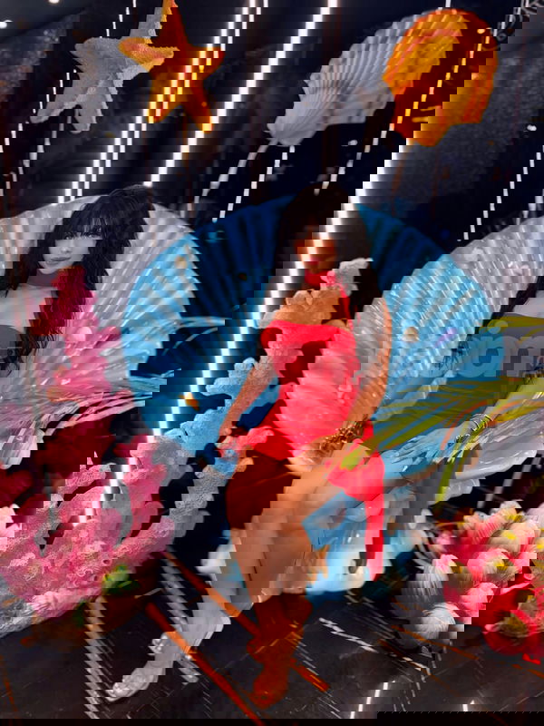 Hola, acabo de llegar y estoy lista para disfrutar de esta ciudad. Tengo ganas de descubrir cosas nuevas y pasar un buen rato. ¿Tienes alguna idea o plan? Si te apetece hacer algo divertido, no dudes en escribirme por WhatsApp. ¡Espero tu mensaje! Recien llegada, mujeres, putas Madrid no, escorts Madrid no