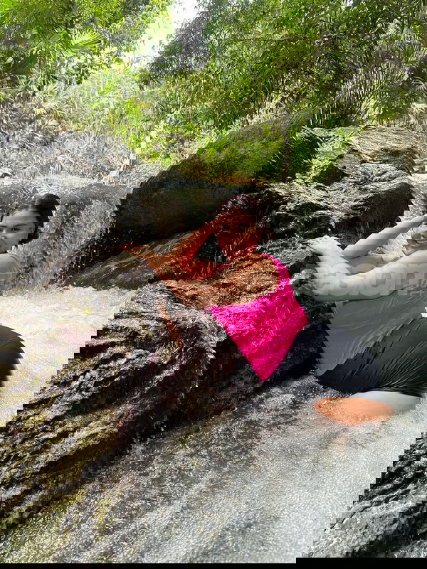 Hola, soy Ana María, una chica uruguaya que está en la ciudad. Estoy deseando conocerte. Puedes enviarme un WhatsApp al 634065582. Me encantaría disfrutar de un buen rato juntos, así que no dudes en escribirme. ¡Estoy aquí para pasar un buen rato! No te lo pienses mucho y contacta conmigo. ¡Espero tu mensaje! Ana María, mujeres, putas Pontevedra no, escorts Pontevedra no