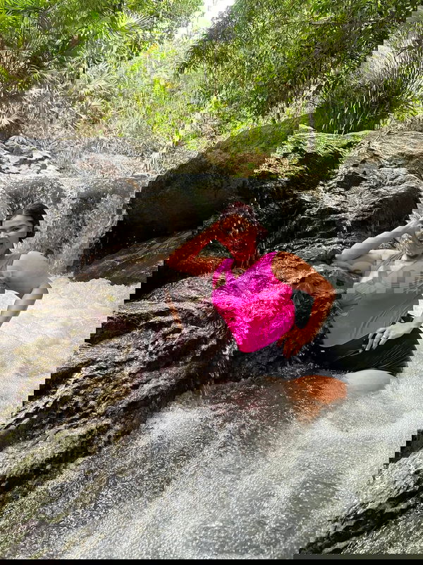 Hola, soy Ana María, una chica uruguaya que está en la ciudad. Estoy deseando conocerte. Puedes enviarme un WhatsApp al 634065582. Me encantaría disfrutar de un buen rato juntos, así que no dudes en escribirme. ¡Estoy aquí para pasar un buen rato! No te lo pienses mucho y contacta conmigo. ¡Espero tu mensaje! Ana María, mujeres, putas Pontevedra no, escorts Pontevedra no