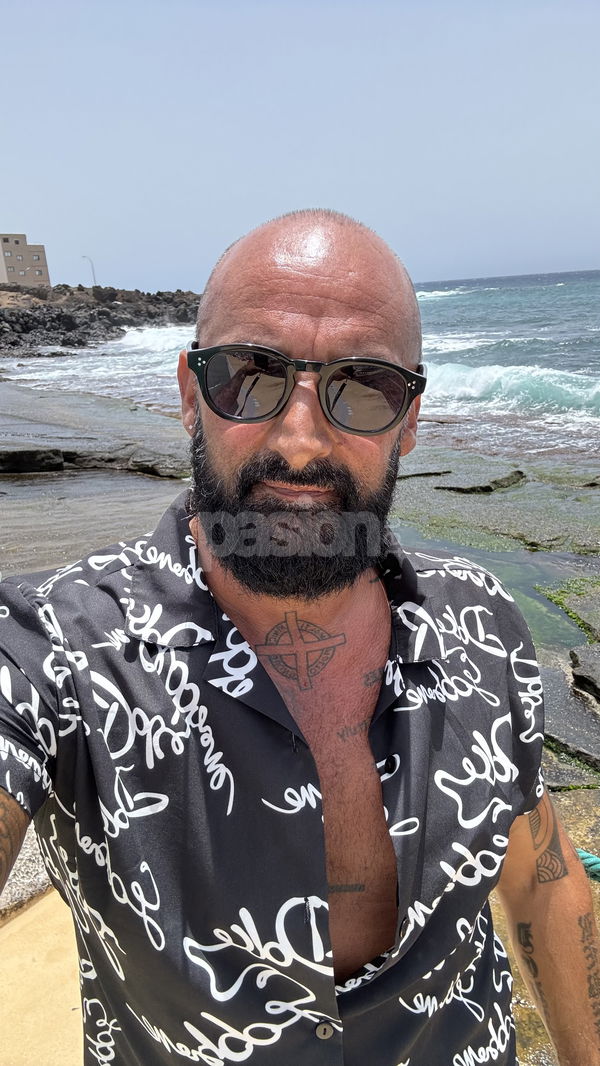 Soy un hombre con estilo, hombres, putas Canarias no, escorts Canarias no
