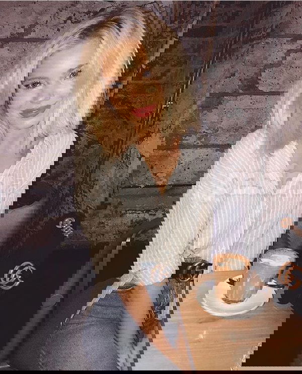 Somos un chico español y una chica nórdica. Nos encanta disfrutar de momentos divertidos. Buscamos pasar buenos ratos y disfrutar de la buena compañía. ¡Hasta pronto! MATRIMONIO EN BUSCA DE ENCUENTROS, mujeres, putas Pontevedra no, escorts Pontevedra no