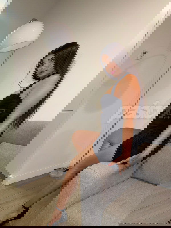 ¡Hola a todos! Soy Camila, una joven de 19 años dispuesta a ofrecerte momentos únicos y sensaciones auténticas. Estoy aquí para hacer de esto algo especial y seguro que querrás que se repita. ¡Anímate a conocernos! CAMILA JOVEN DE 19 AÑOS, mujeres, putas Barcelona no, escorts Barcelona no