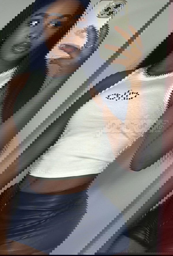 Rosa amable y encantadora, mujeres, putas Pontevedra no, escorts Pontevedra no