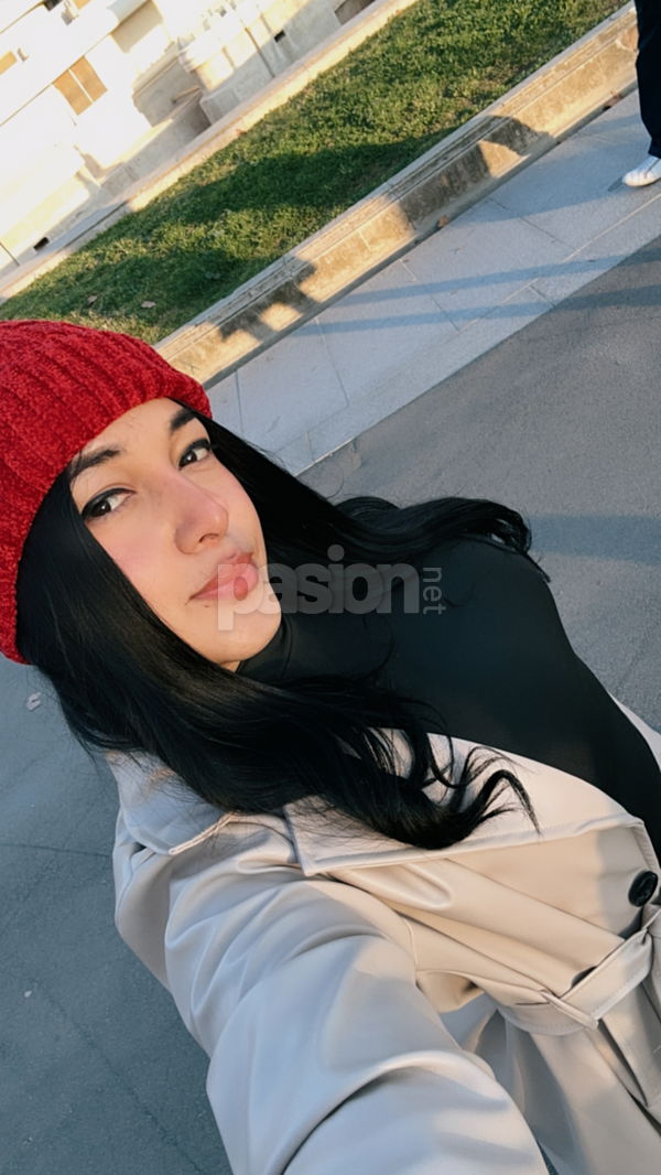 Soy nueva en esta ciudad tan festiva, una chica descomplicada con muchas ganas de disfrutar y buscando a alguien que se apunte a pasar un buen rato. Mariana, trans, putas Granada no, escorts Granada no