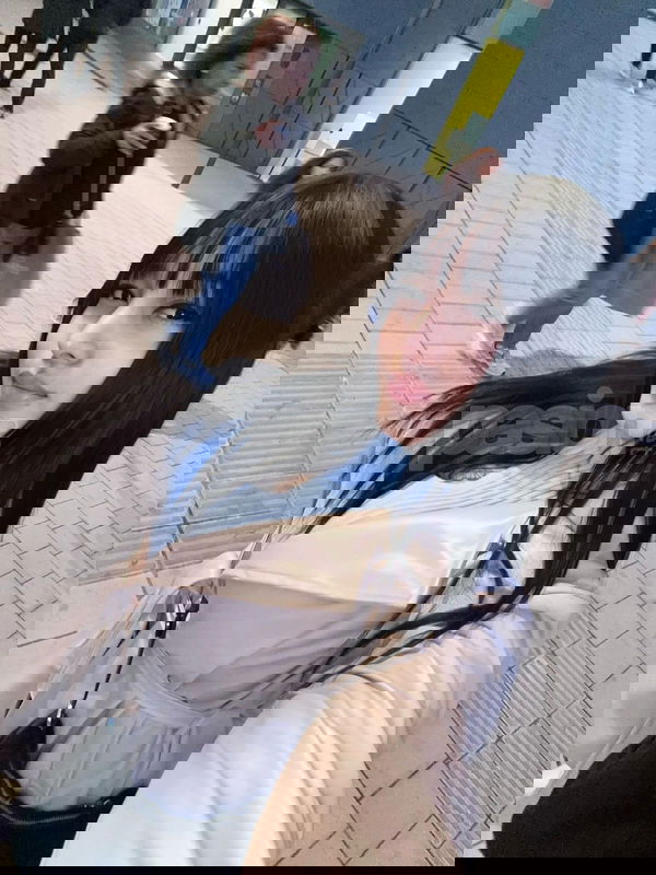 Soy nueva en esta ciudad tan festiva, una chica descomplicada con muchas ganas de disfrutar y buscando a alguien que se apunte a pasar un buen rato. Mariana, trans, putas Granada no, escorts Granada no