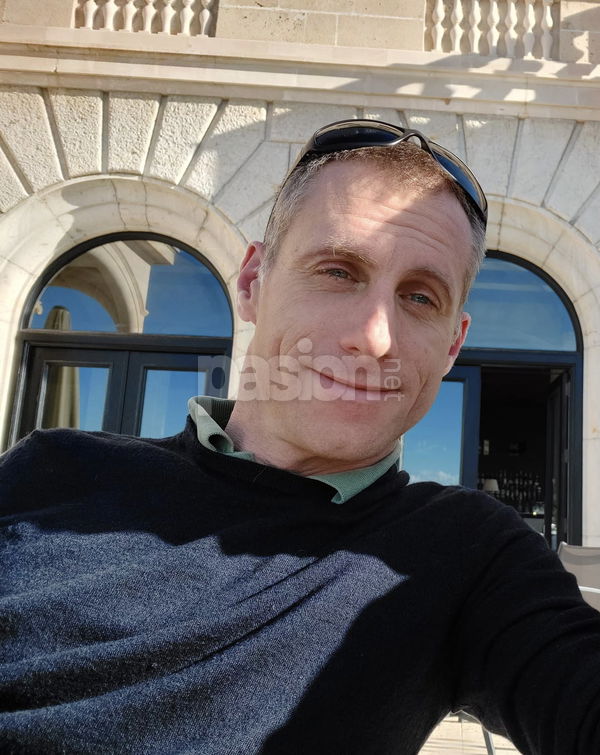 Chico busca conexión, hombres, putas Mallorca no, escorts Mallorca no