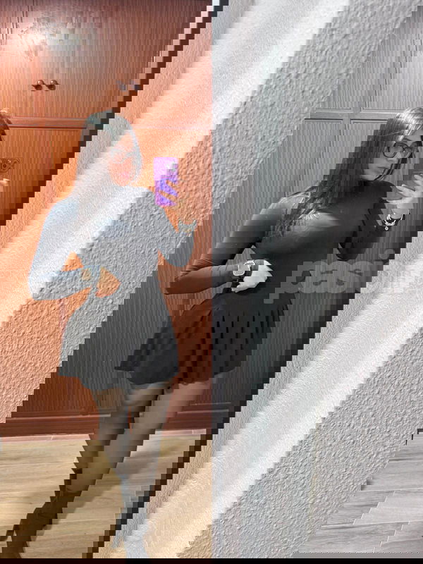 Soy una mujer con mucha personalidad y encanto, lista para conocer a hombres que resulten interesantes y que se presten a cualquier plan aventurero. Estoy aquí para vivir momentos únicos y despertar tu curiosidad. Si tienes ganas de charlar o conocernos mejor, no dudes en escribirme. Chica latina encantadora, mujeres, putas Valencia no, escorts Valencia no