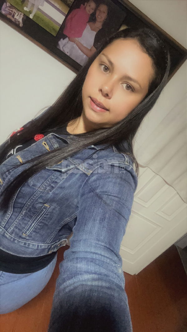 Me defino por mi amabilidad, mi estilo cuidado y mi atención a los pequeños detalles. Si valoras la compañía de alguien con clase, alegría y discreción, me encantaría conocerte. ✨ La esencia de una buena relación comienza con una charla interesante. Paola, mujeres, putas Zaragoza no, escorts Zaragoza no