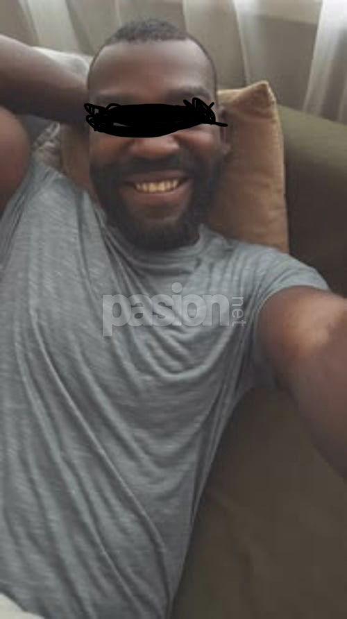 Hola, soy Franck y estoy aquí para conocer chicas que quieran pasar un buen rato con un chico de África. Si te apetece charlar o disfrutar de la compañía, no dudes en contactarme. Estoy listo para hacer nuevas conexiones y compartir momentos agradables. ¡Espero saber de ti pronto! BUSCO CONOCER CHICAS, hombres, putas Córdoba no, escorts Córdoba no