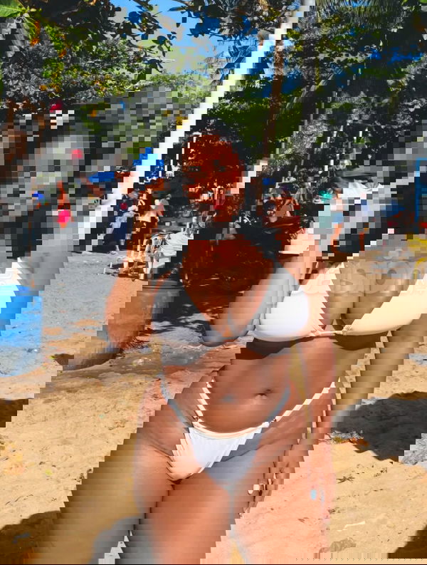 Hola, soy Marcela, una morenita simpática y encantadora, con unos buenos modales. Me gustaría que pudiéramos establecer una conexión especial. Si te llama la atención contáctame! ❤️ Marcela, mujeres, putas Sevilla no, escorts Sevilla no